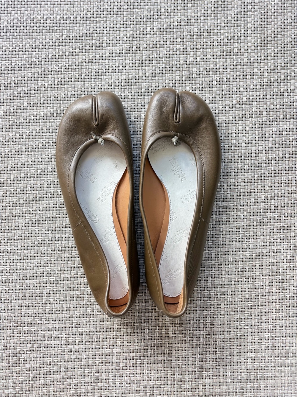 Maison Martin Margiela Olive Green Tabi Leather Ballet Flats brand new